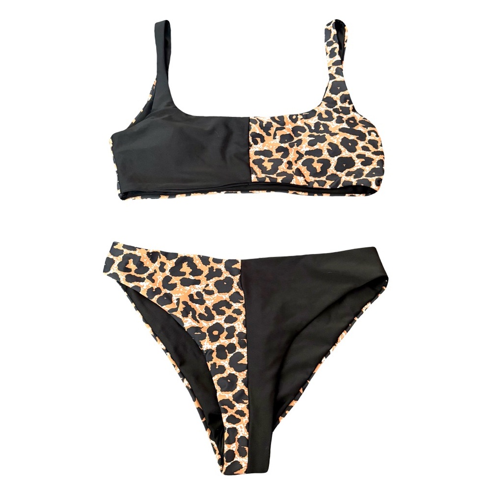 NWOT SHEIN BLACK AND CHEETAH PRINT BIKINI // SIZE SMALL 🤎